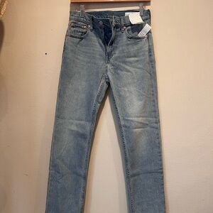 GAP High-Rise Women's ‘90s Straight Jeans in Light Blue